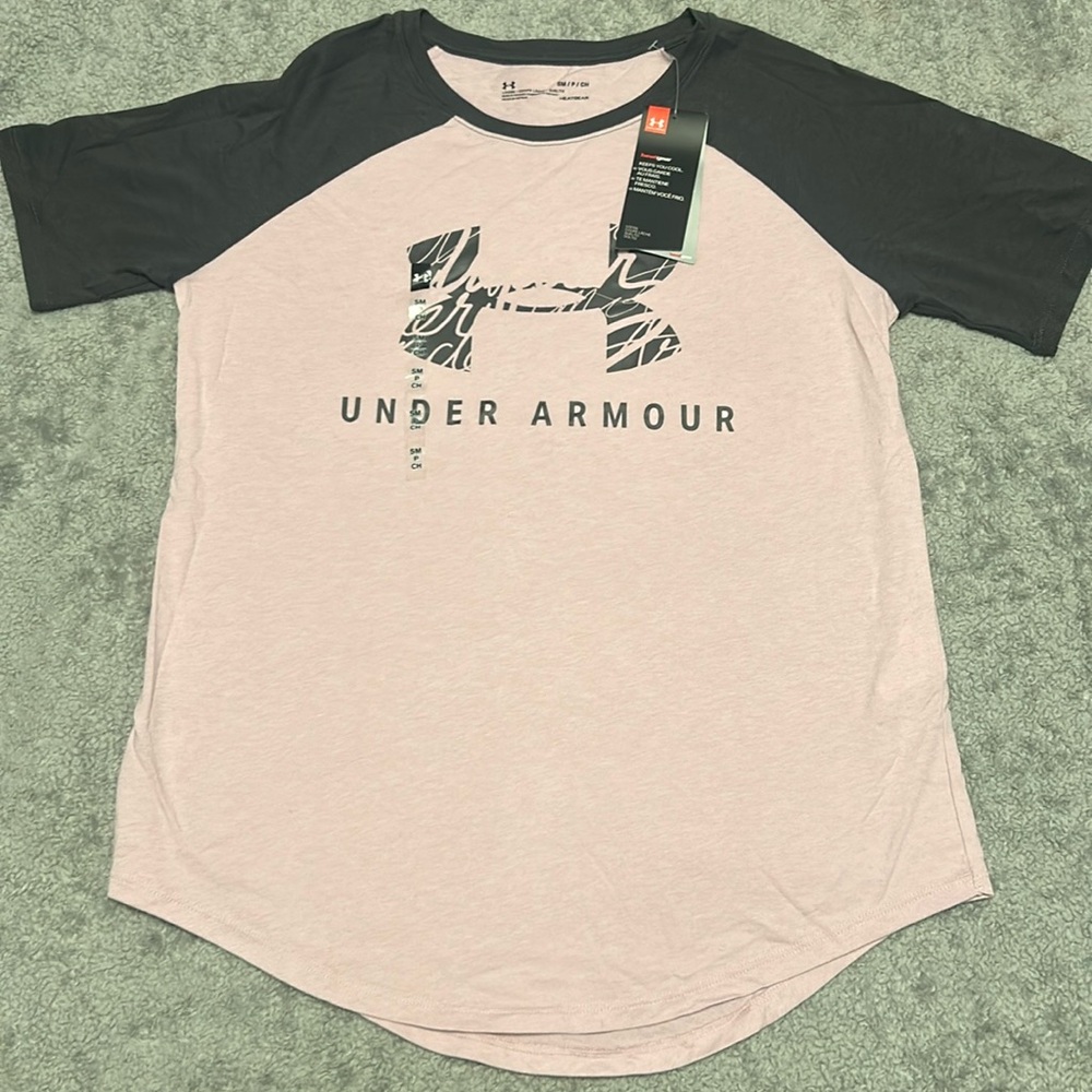 Women’s Under Armour T-shirt